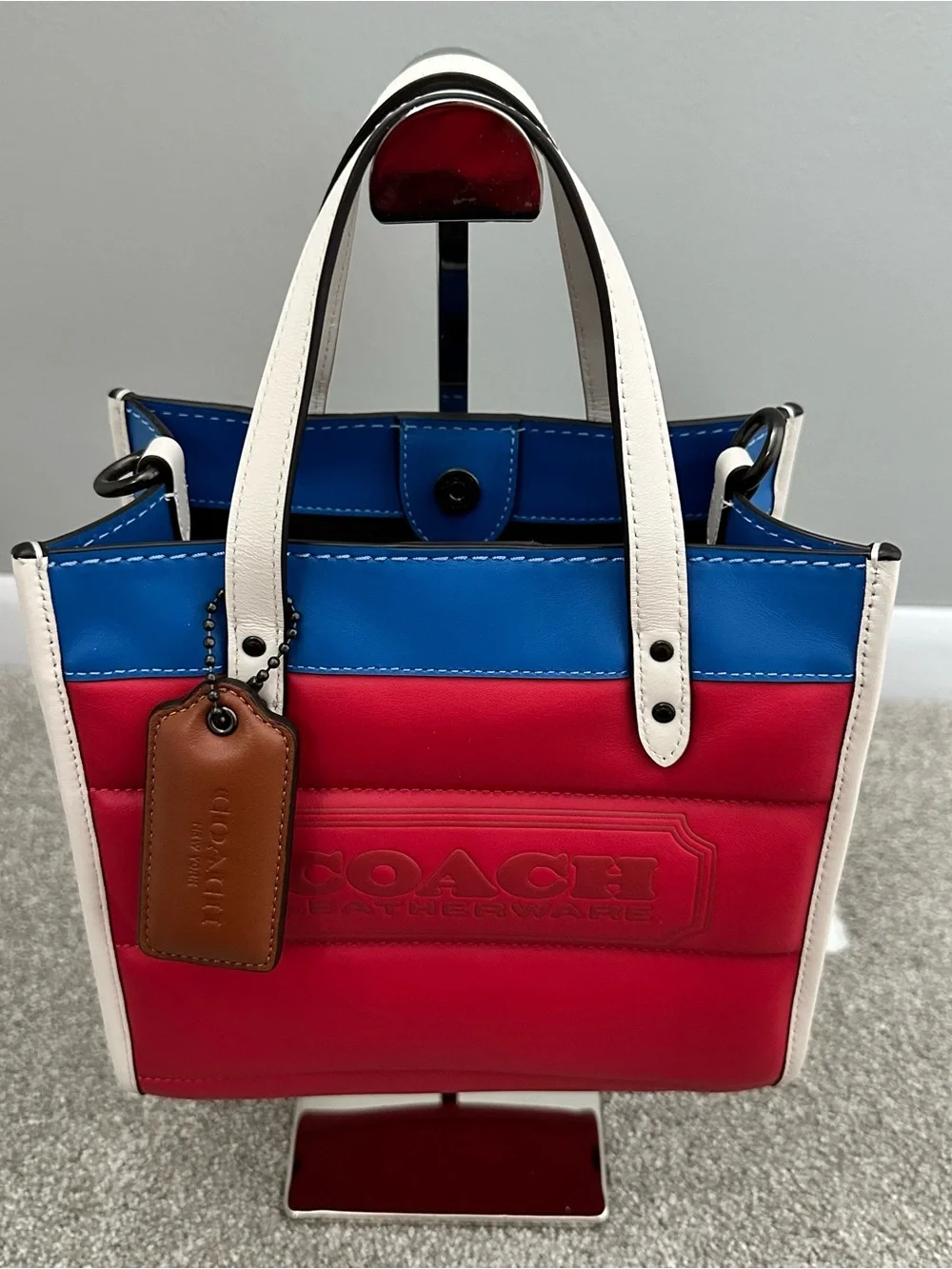 Coach Women's Field Tote 22